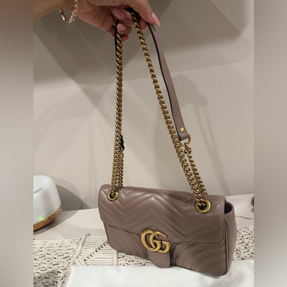 Gucci Taupe Quilted Leather Shoulder Bag with Gold Hardware - Picture 6 of 13
